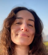 עוזרתלי - מטפלת לילדים ב-אביחיל - מירי ב.