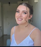 עוזרתלי - מטפלת לילדים ב-תל אביב-יפו - דריה ל.