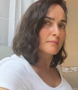 עוזרתלי - מטפלת לקשישים ב-רחובות - שחר ק.