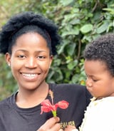 עוזרתלי - מטפלת לילדים ב-ראשון לציון - Yahhila E.