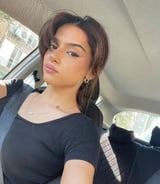 עוזרתלי - עוזרת בית ב-רחובות - שלהבת יה ד.