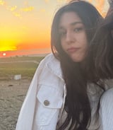 עוזרתלי - מטפלת לילדים ב-בית שמש - סלבה ב.