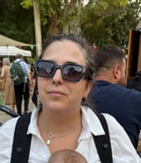 עוזרתלי - מטפלת לקשישים ב-מוצא עילית - חיה ד.