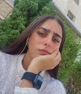 עוזרתלי - מטפלת לילדים ב-אשקלון - אור א.