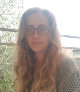 עוזרתלי - עוזרת בית ב-ירושלים - אליס מ.