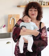 עוזרתלי - מטפלת לילדים ב-רמת גן - בתיה נ.