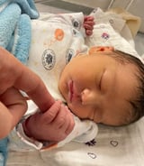 עוזרתלי - מטפלת לילדים ב-תל אביב-יפו - מחפשים מחנכת לילדים בגילאי לידה עד 3