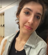 עוזרתלי - מורה פרטי ב-אזור - שרה י.