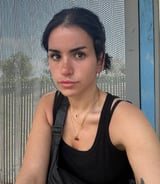 עוזרתלי - מטפלת לילדים ב-אשדוד - Shira C.