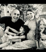נעם פ.