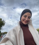 עוזרתלי - מטפלת לקשישים ב-רחובות - Maria N.