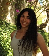 עוזרתלי - מטפלת לילדים ב-חולון - Noam L.