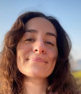 עוזרתלי - דוגסיטר ב-אביחיל - מירי ב.