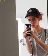 עוזרתלי - מטפלת לקשישים ב-ירושלים - אלון ר.