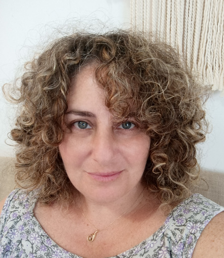 עוזרתלי - מבשלת ב-ראשון לציון - דנה א.