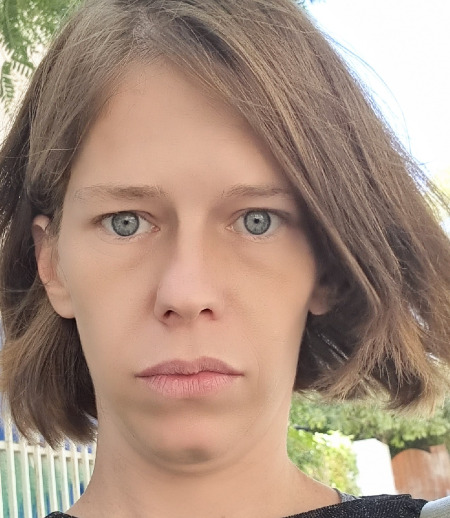 עוזרתלי - עוזרת בית ב-באר שבע - אנה א.