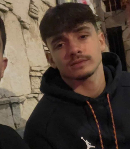 עוזרתלי - דוגסיטר ב-נשר - Lion ט.