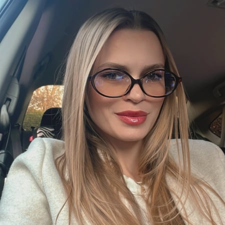 עוזרתלי - נהג ב-נשר - Alla M.